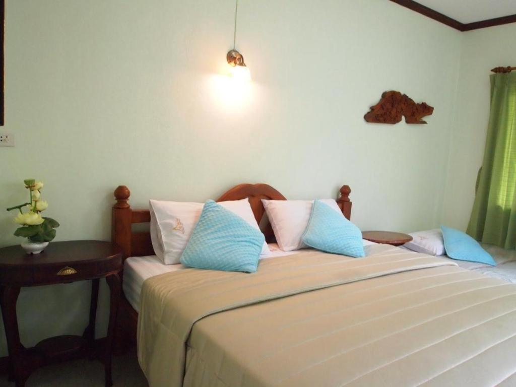 Baan Sala Lung Dam Hotel Бопхут Экстерьер фото