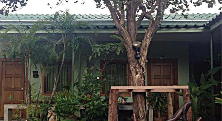 Baan Sala Lung Dam Hotel Бопхут Экстерьер фото